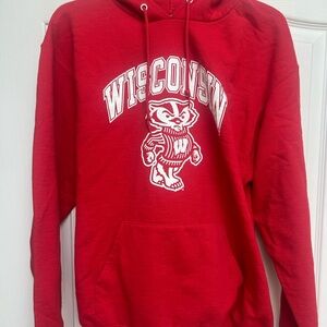 Wisconsin Champion Hoodie size L